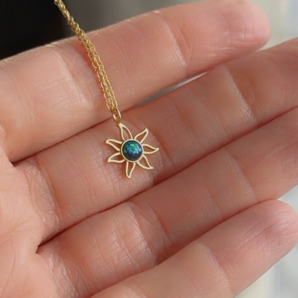 24k Gold Vermeil Blue Topaz Sun Necklace - Picture 5 of 9